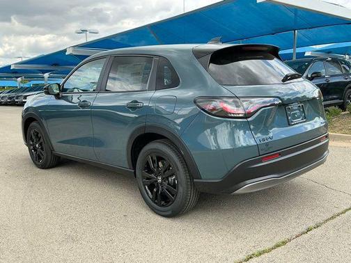 Nordic Forest Pearl 2026 Honda HR-V AWD Sport