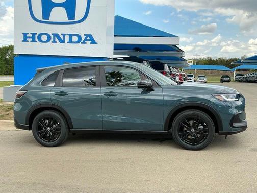 Nordic Forest Pearl 2026 Honda HR-V AWD Sport