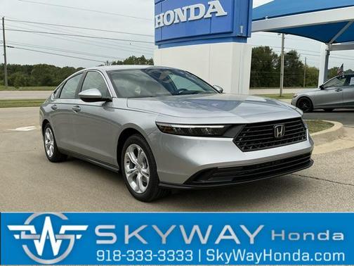 2025 Honda Accord LX 1.5T