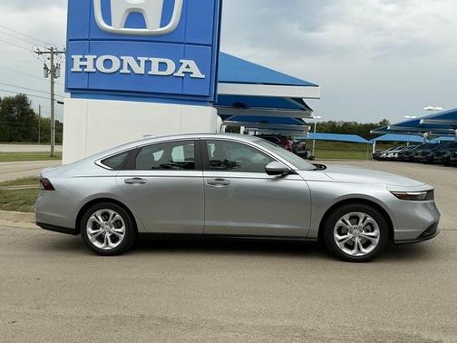 2025 Honda Accord LX 1.5T
