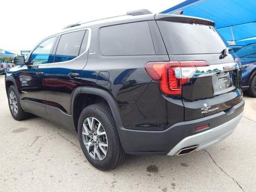 2023 GMC Acadia AWD SLT