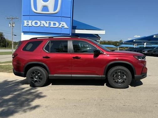 2025 Honda Pilot TrailSport