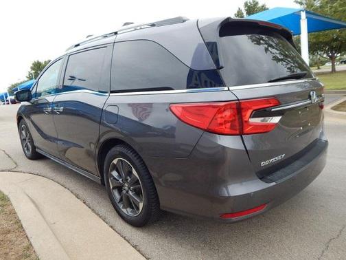 2022 Honda Odyssey Elite