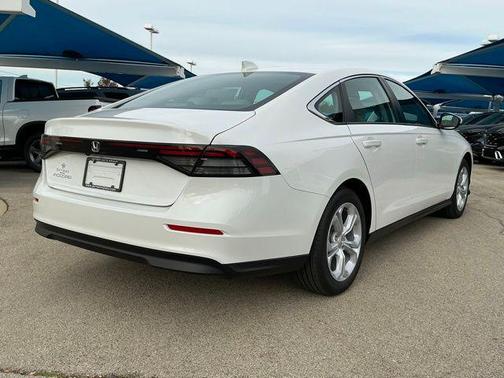 2025 Honda Accord LX 1.5T