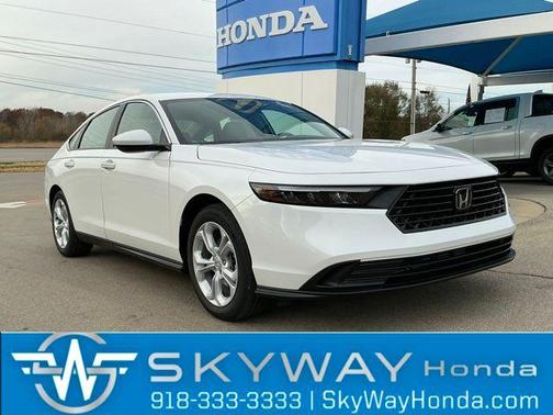 2025 Honda Accord LX 1.5T