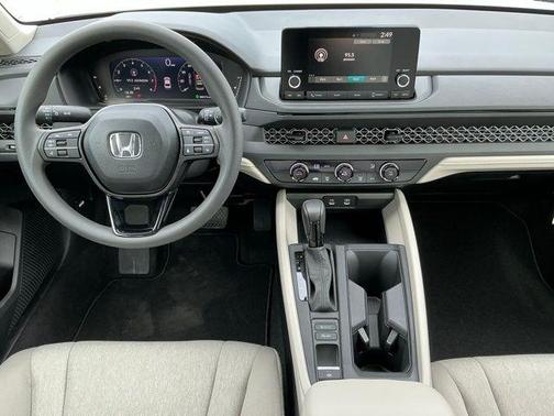 2025 Honda Accord LX 1.5T