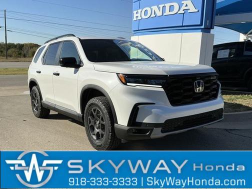 2025 Honda Pilot TrailSport