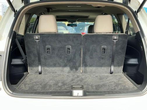 White Diamond Pearl 2016 Honda Pilot EX-L