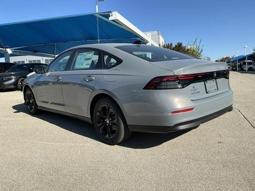 2025 Honda Accord Sport SE 1.5T