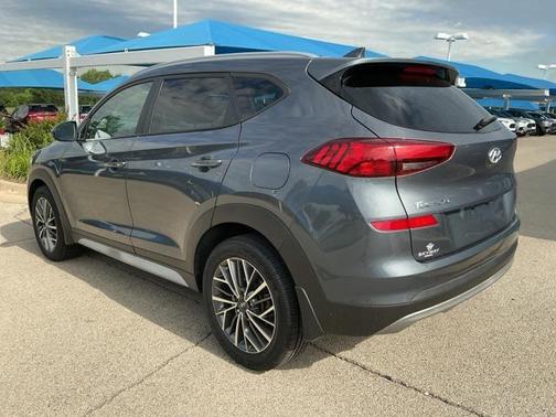 2021 Hyundai TUCSON SEL