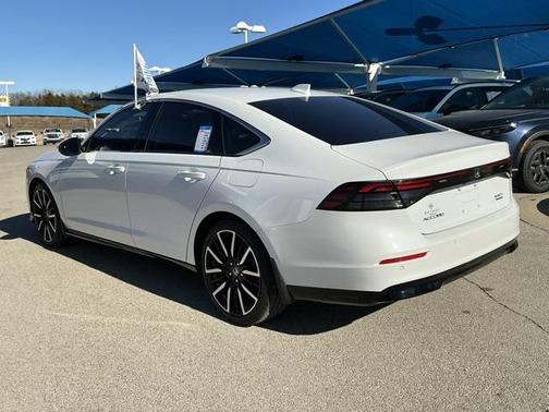 2023 Honda Accord Hybrid Touring