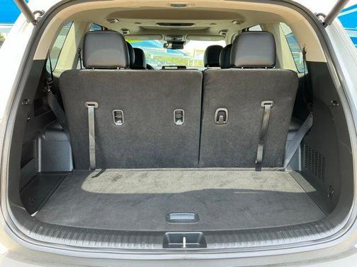Glacial White Pearl 2022 Kia Telluride EX