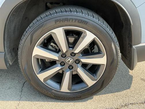 2023 Honda Pilot Touring 8-Passenger