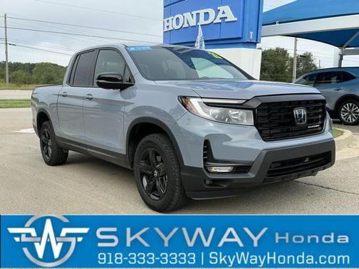 2023 Honda Ridgeline Black