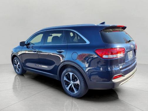 2016 Kia Sorento EX