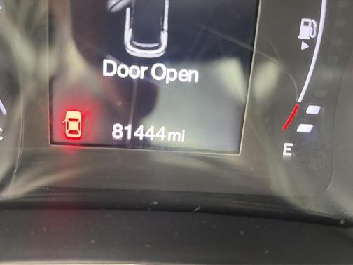 White Clearcoat 2019 Jeep Compass Latitude