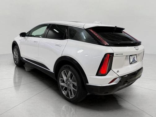 2025 Cadillac OPTIQ Luxury