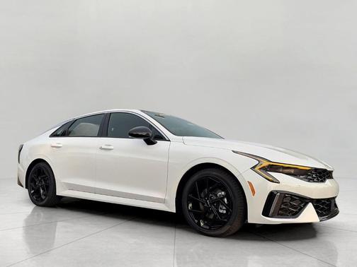 Snow White Pearl 2026 Kia K5 GT-Line