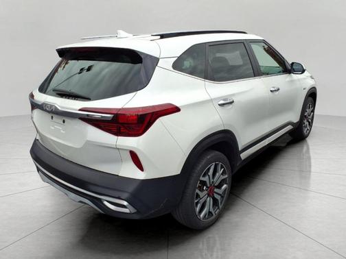 2023 Kia Seltos SX