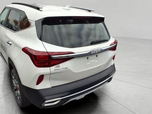 2023 Kia Seltos SX