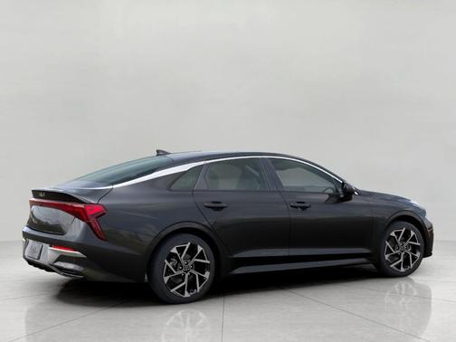 2025 Kia K5 EX