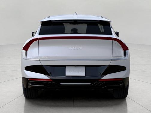 2025 Kia EV6 Wind