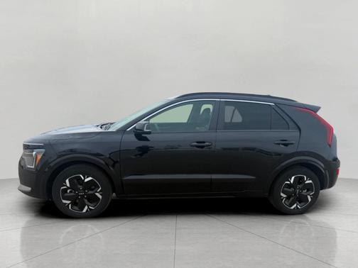 Black 2024 Kia Niro EV Wind