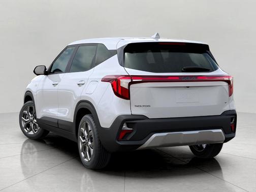 2025 Kia Seltos LX