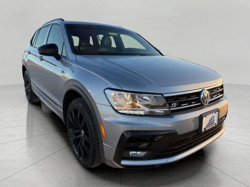2020 Volkswagen Tiguan 2.0T SE R-Line Black