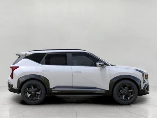 Snow White Pearl 2027 Kia Seltos X-Line