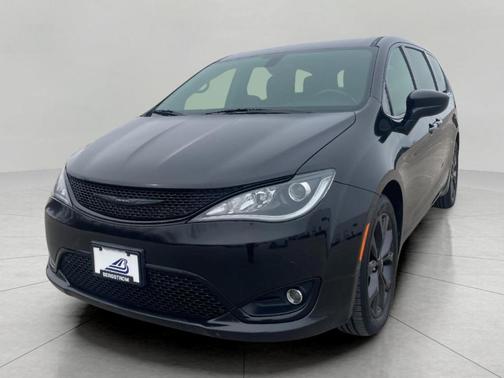 2019 Chrysler Pacifica Touring Plus