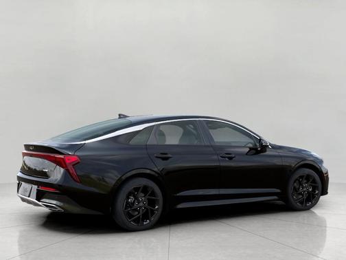 Aurora Black Pearl 2026 Kia K5 GT-Line