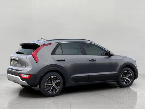 2025 Kia Niro LX