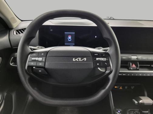 Aurora Black Pearl 2025 Kia K4