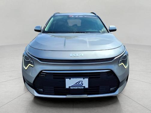 2023 Kia Niro EX