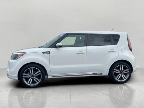 Clear White 2016 Kia Soul +