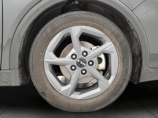 Gray 2025 Kia K4