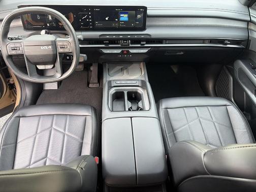 Terrain 2027 Kia Telluride EX