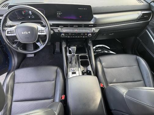 Midnight Black 2024 Kia Telluride S