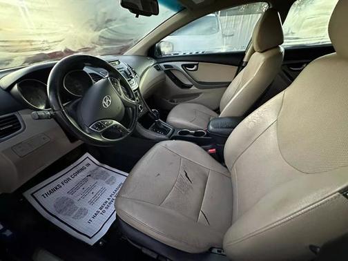 2015 Hyundai ELANTRA Limited