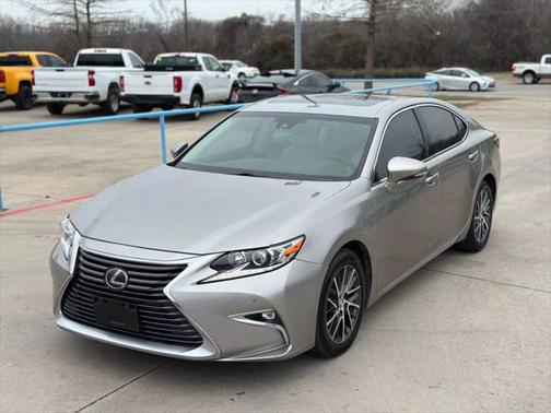 2017 Lexus ES 350 Base