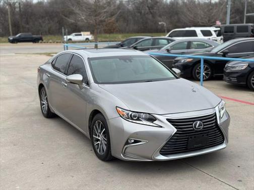 2017 Lexus ES 350 Base
