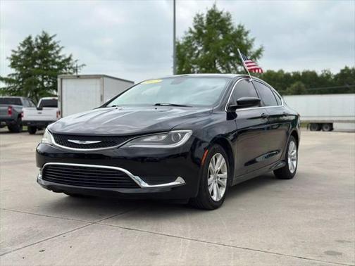 2017 Chrysler 200 Limited