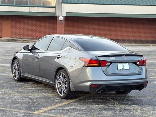 2024 Nissan Altima 2.0 SR