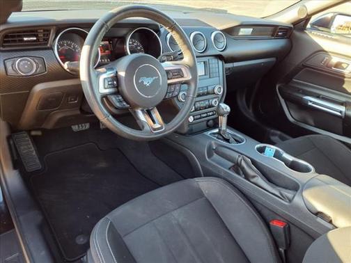 2021 Ford Mustang EcoBoost