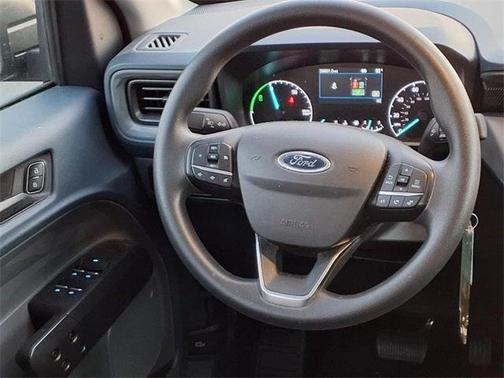 2024 Ford Maverick XL
