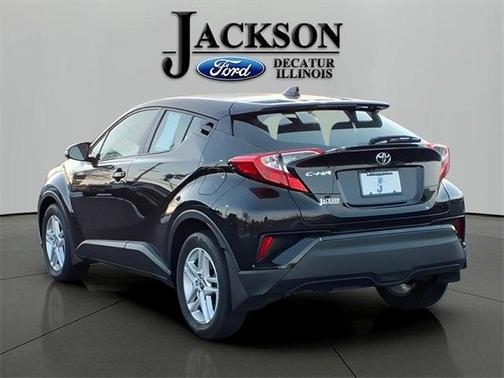 2021 Toyota C-HR LE