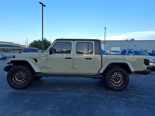 2022 Jeep Gladiator Overland