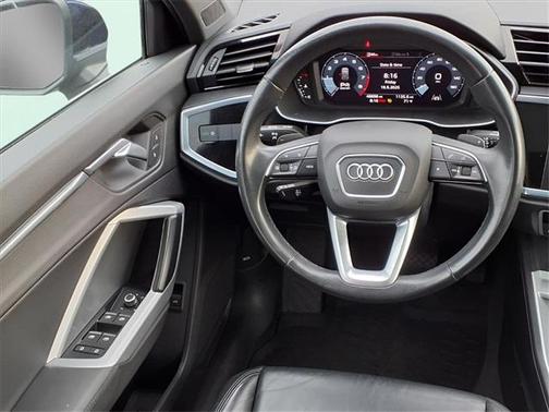 2021 Audi Q3 45 S line Premium