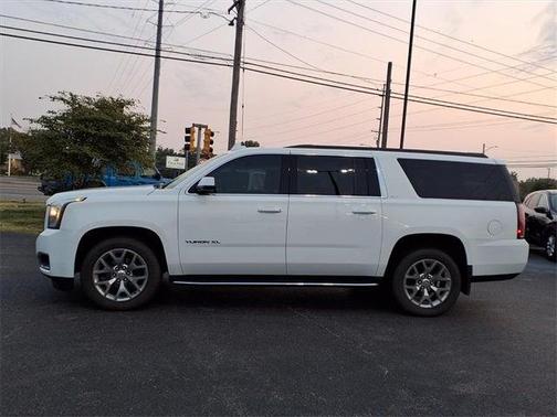 2020 GMC Yukon XL SLT Standard Edition